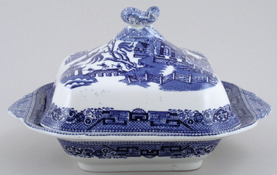 Vegetable Dish with Cover c1920s